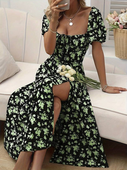 Ava – florales a-linien-kleid mit geteiltem saum für den frühling