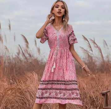 Lily – ethnisch bedrucktes boho-kleid