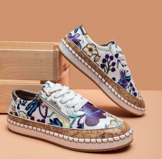 Santorin i flower sneaker trend  der saison